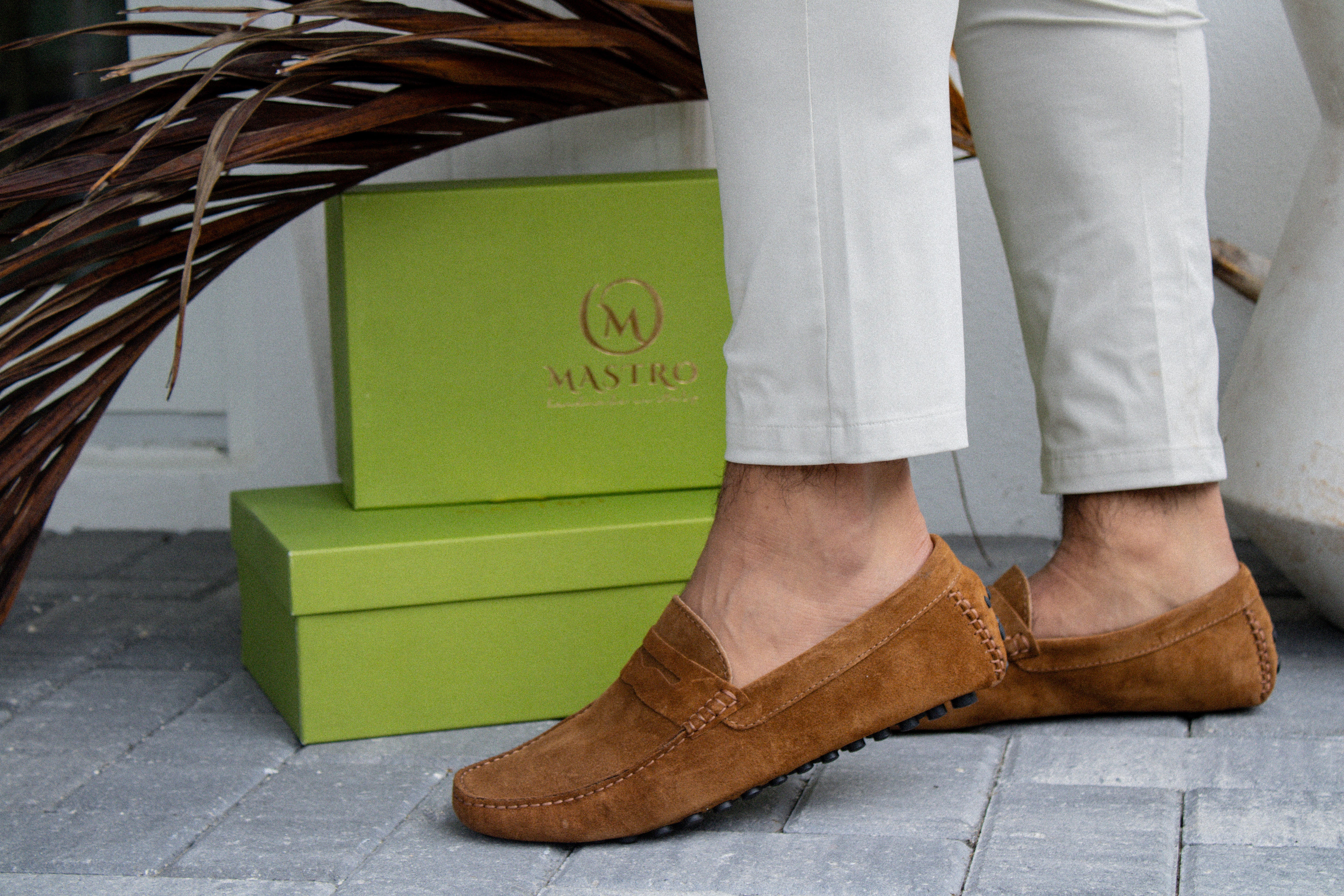 Vittorio - Brown Suede