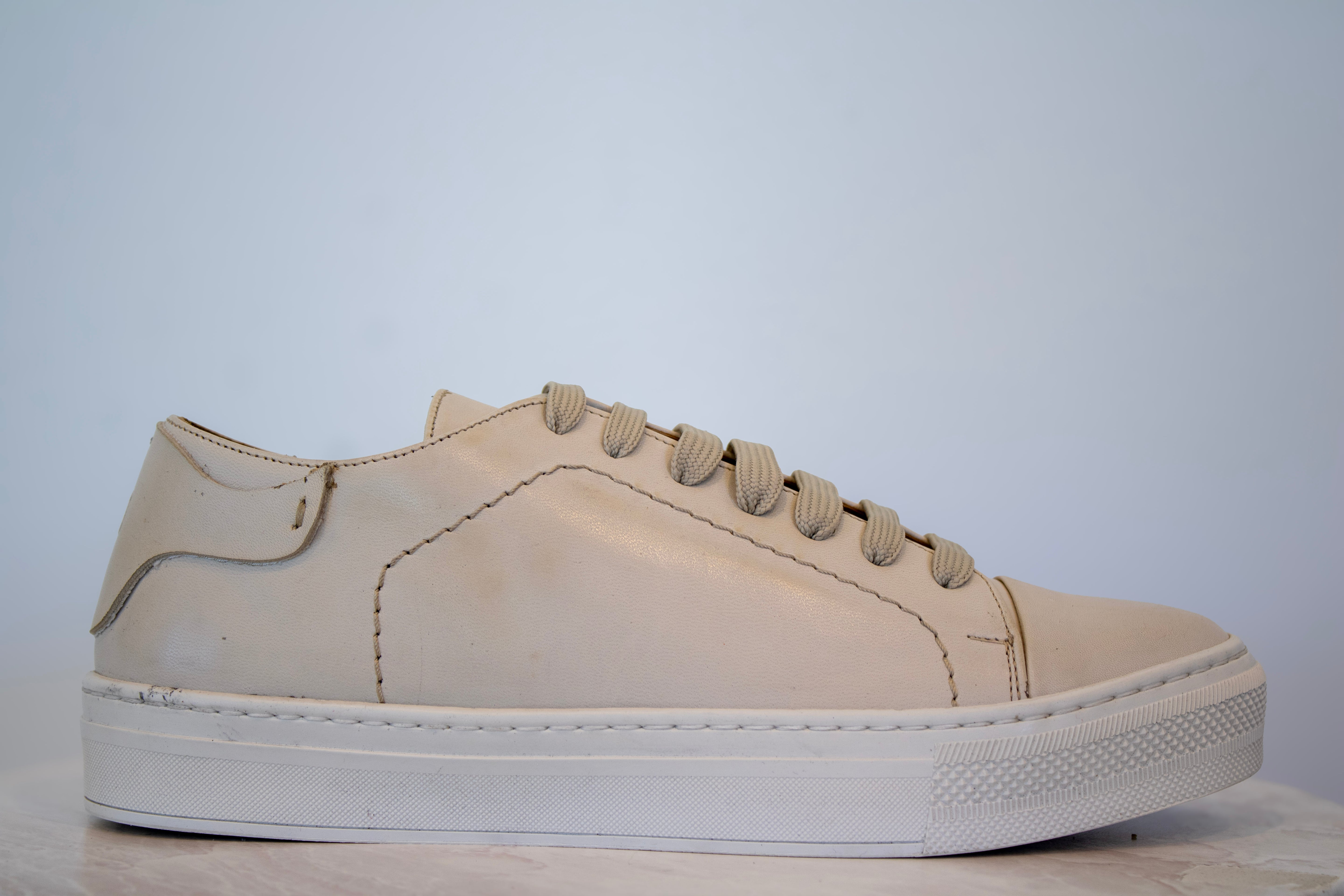 Sebastiano Off-white